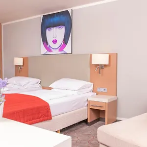 https://fourside-suites.vienna-besthotels.com